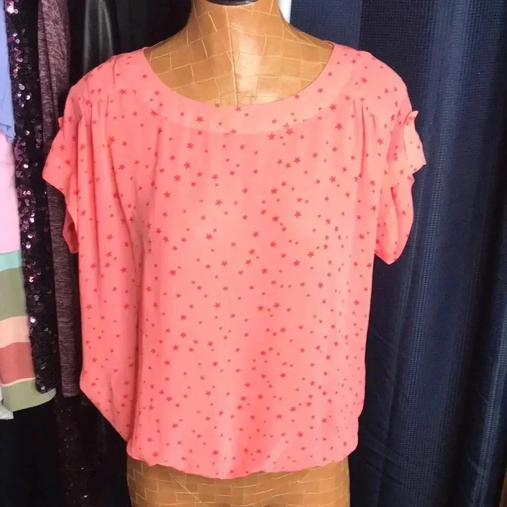 ⭐️ a.n.a. brand size medium salmon pink color with stars ⭐️